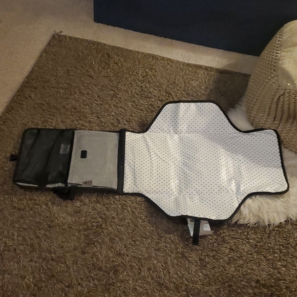 Skip Hop Pronto Changing Pad - Picture 4 of 10